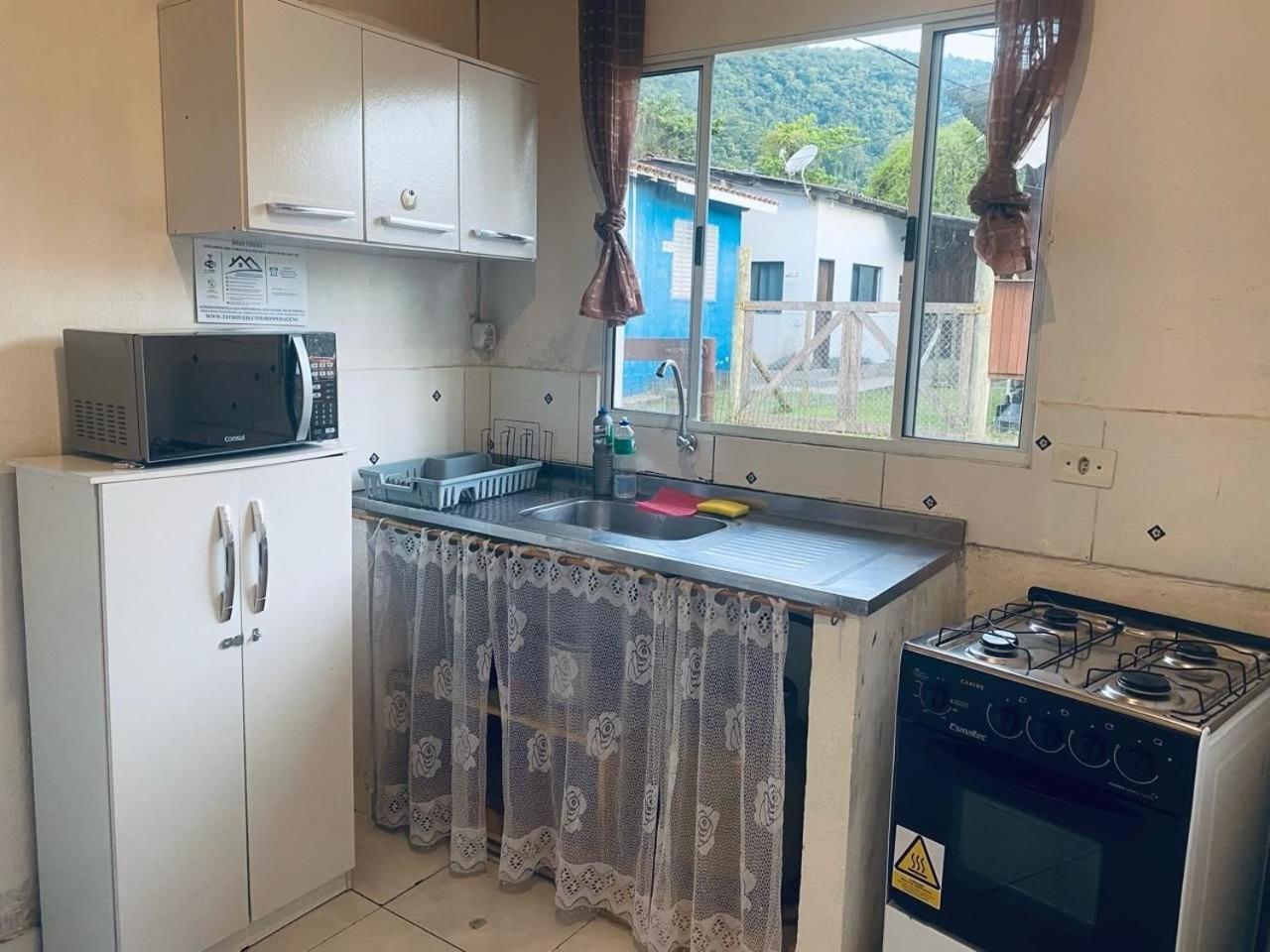 Vista Para O Mar Casa 45 Praia Do Estaleiro 乌巴图巴 外观 照片