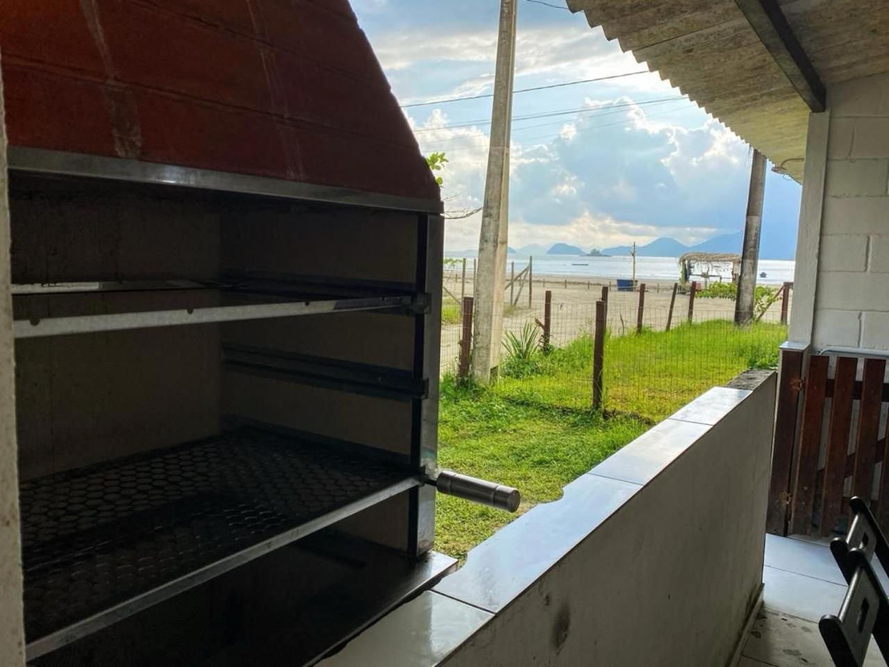 Vista Para O Mar Casa 45 Praia Do Estaleiro 乌巴图巴 外观 照片